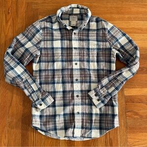 L.L. Bean Men's Casual Blue and Brown Plaid Shirt